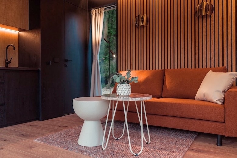 F4B3C78A-4879-4761-A77A-D5B148005972