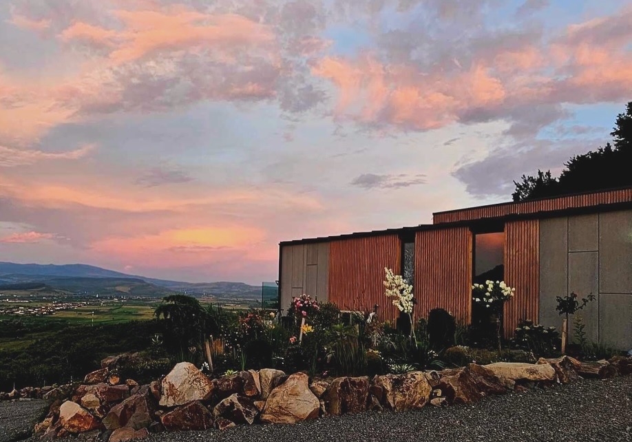 FE3223EB-5826-42C5-B7A6-CDFFBFCE6464